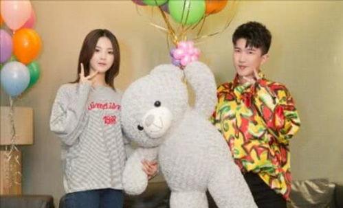 吃瓜之我兄弟在娱乐圈